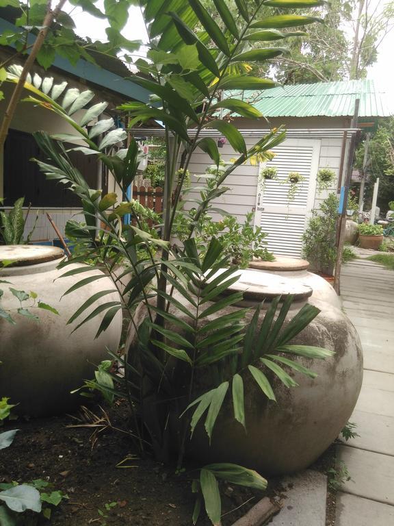 Patchaya Guesthouse Amphawa Exterior foto